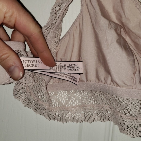 🚫SOLD🚫 NWOT SM VICTORIA'S SECRET Lace Top/Bra - Picture 6 of 6